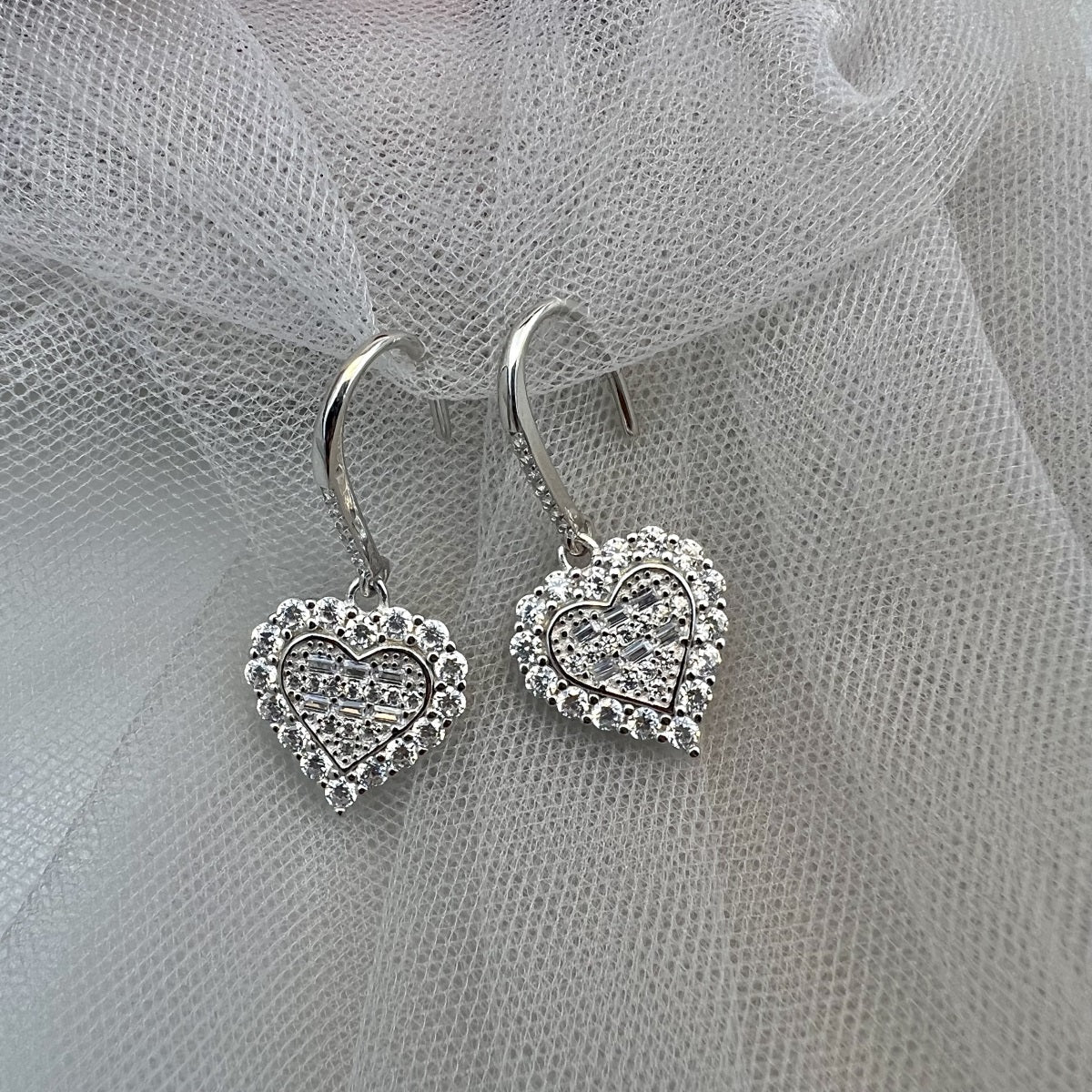 ALIAH DROP EARRINGS
