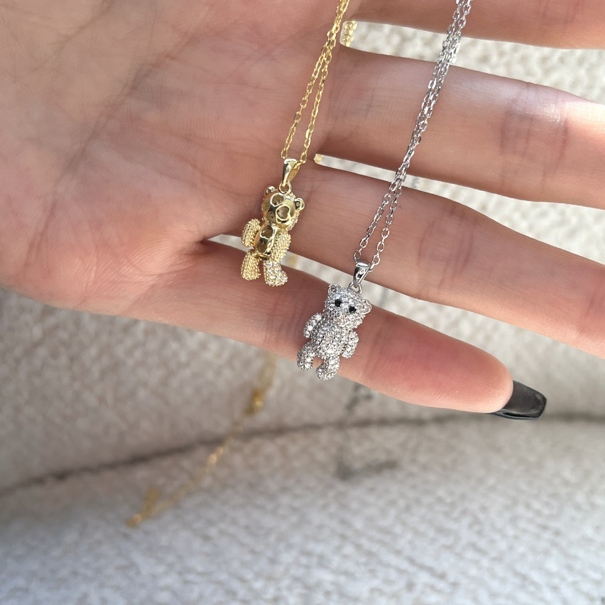 BUBU BEAR PENDENT NECKLACE