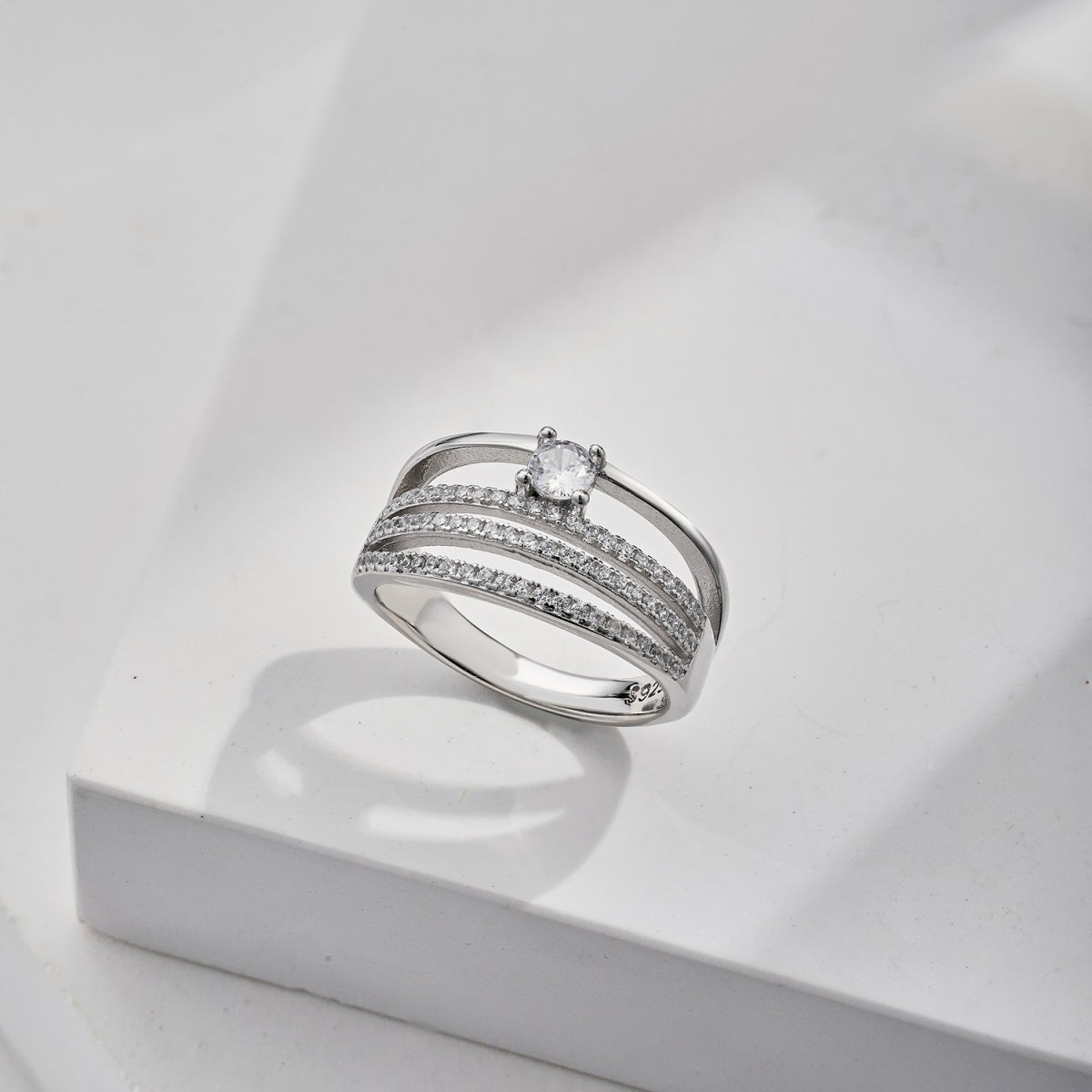 MANTIN ETERNITY RING
