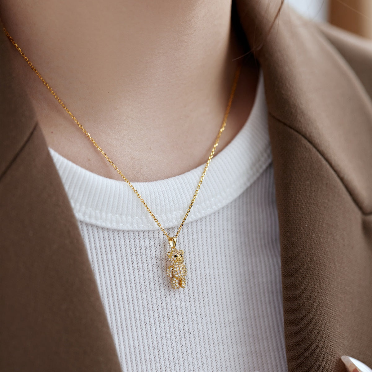 BUBU BEAR PENDENT NECKLACE