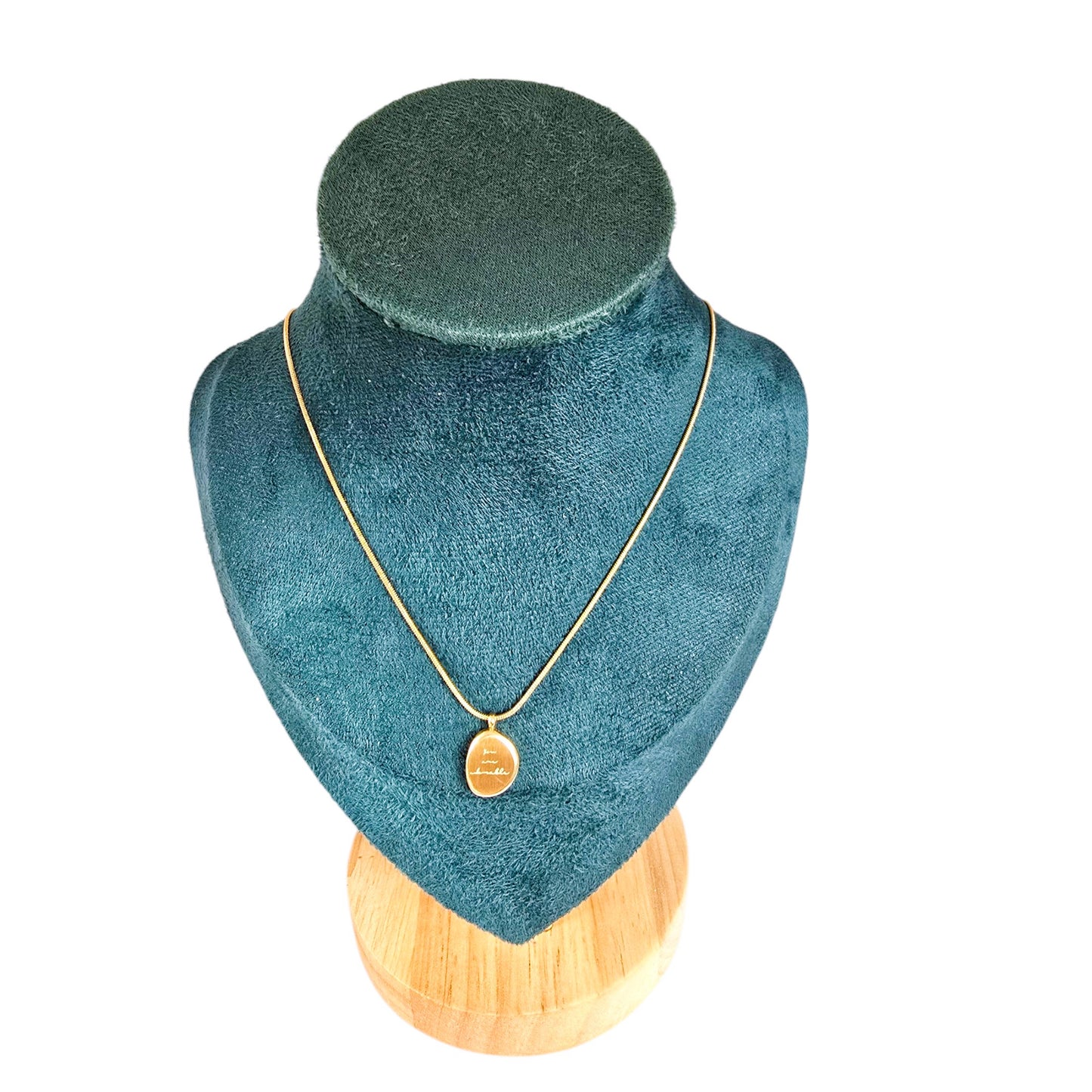18K Gold Plated Oval Pendant Necklace Women’s Engraved Letter Jewelry 18"
