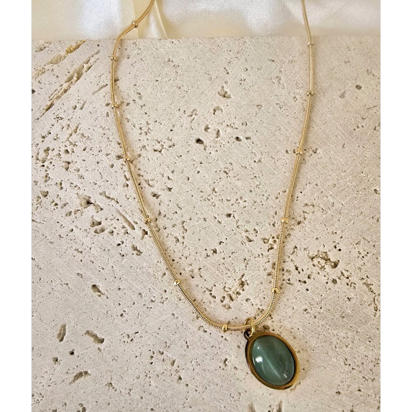 18K Gold Plated Blue Shell Pendant Necklace Women’s Station Chain 18"