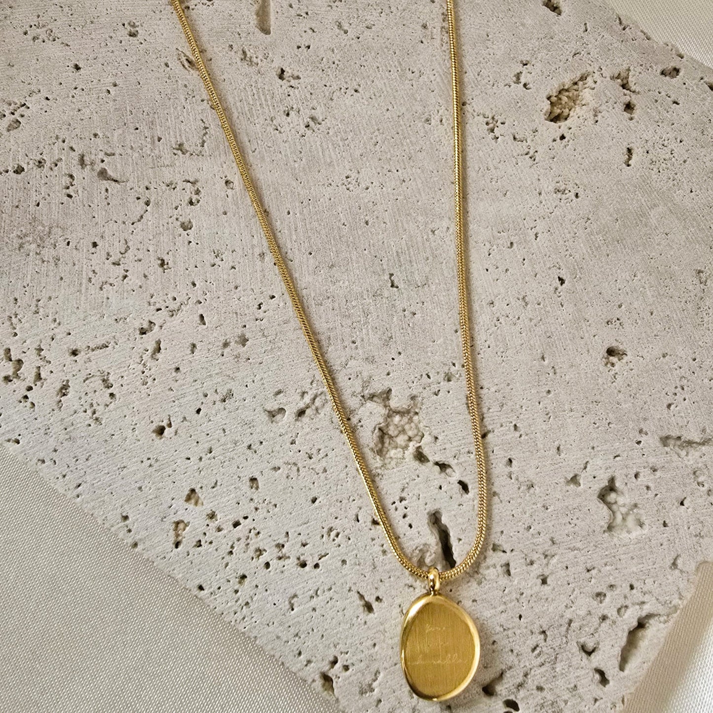 18K Gold Plated Oval Pendant Necklace Women’s Engraved Letter Jewelry 18"
