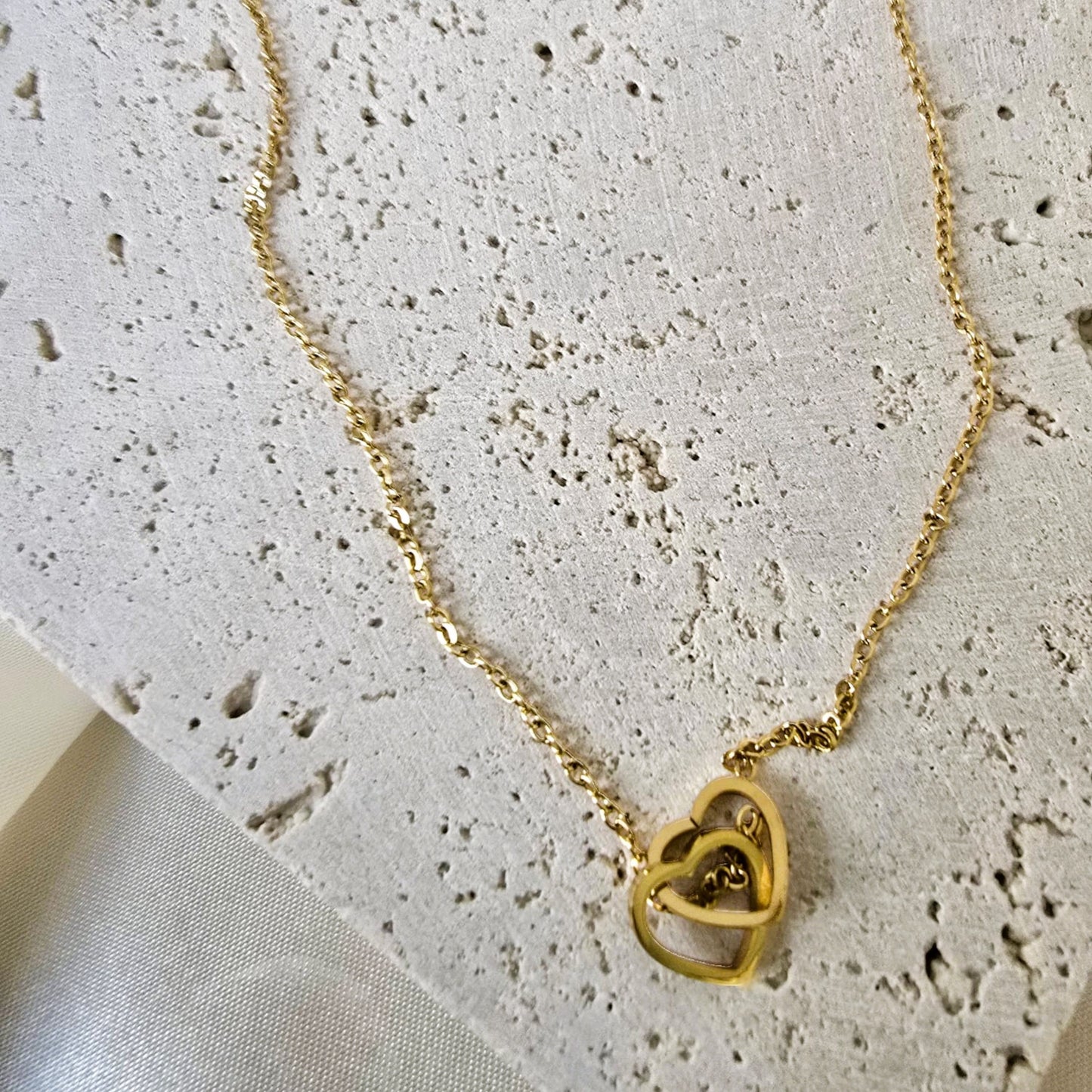 18K Gold Plated Double Heart Pendant Necklace Women’s Charm Jewelry 18"