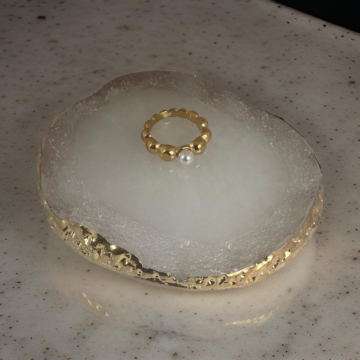 PEARL TWIST RING