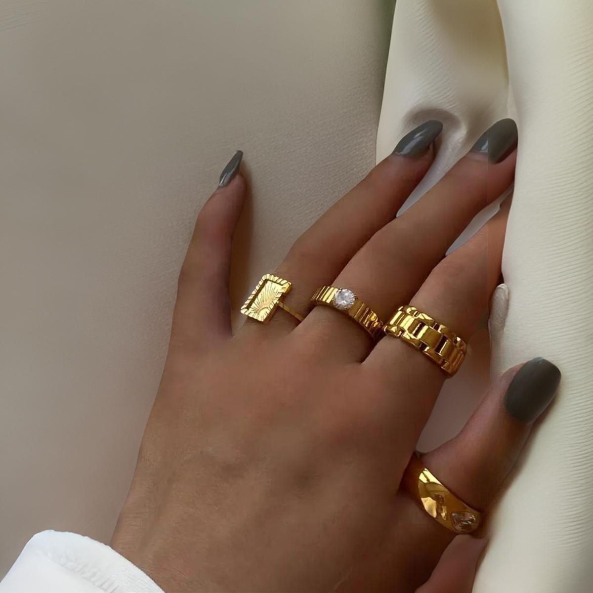 EVA RING